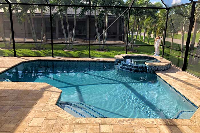 Custom Pool Screen Installation Services Custom Pool Screen Installation Services